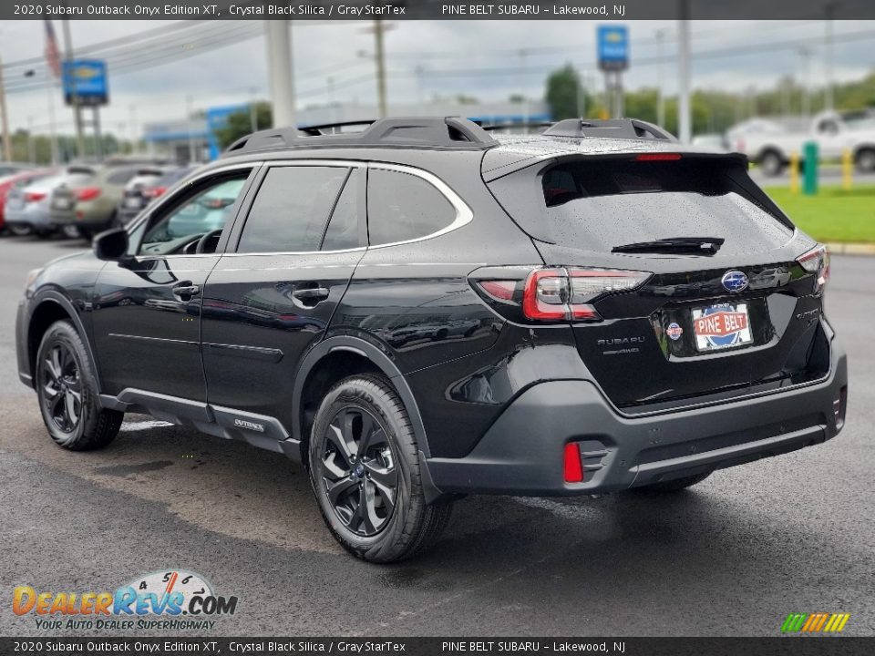2020 Subaru Outback Onyx Edition XT Crystal Black Silica / Gray StarTex Photo #6