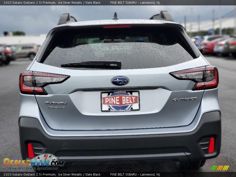 2020 Subaru Outback 2.5i Premium Ice Silver Metallic / Slate Black Photo #7