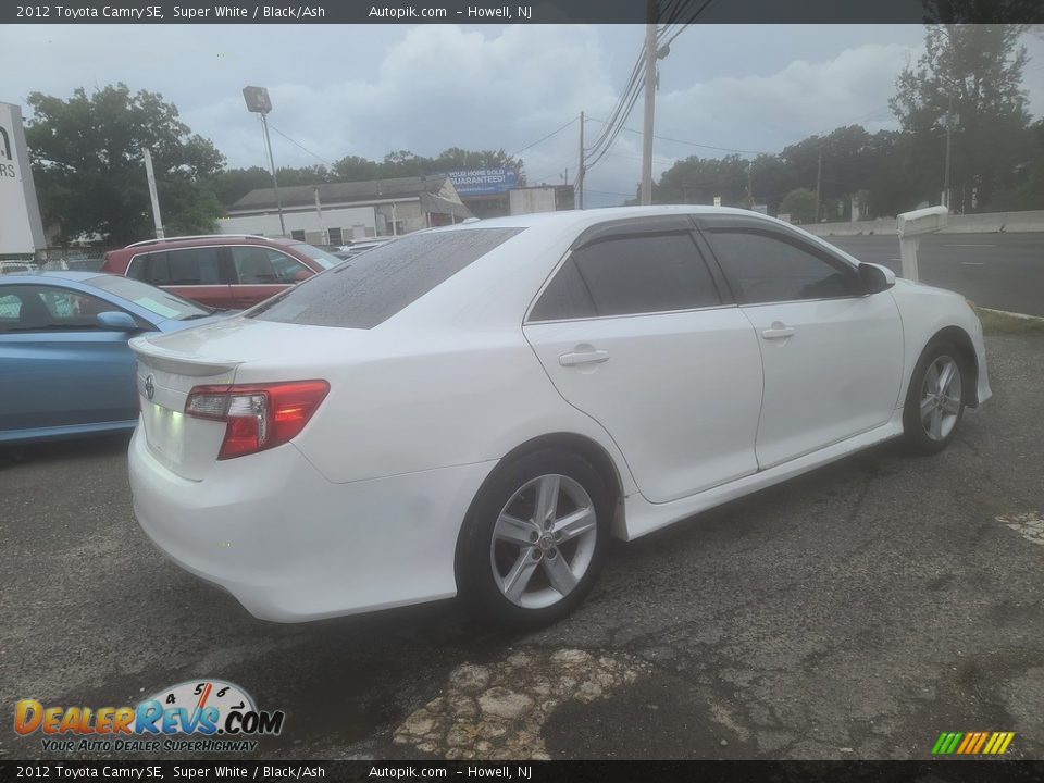 2012 Toyota Camry SE Super White / Black/Ash Photo #3