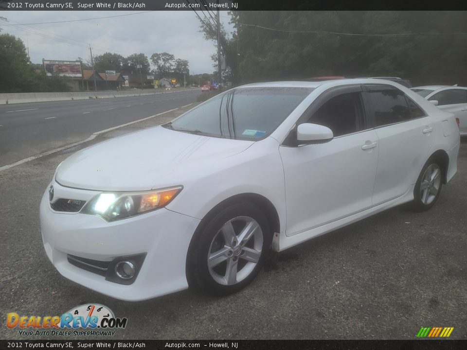 2012 Toyota Camry SE Super White / Black/Ash Photo #6