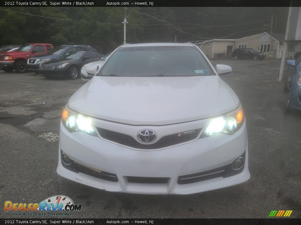 2012 Toyota Camry SE Super White / Black/Ash Photo #7