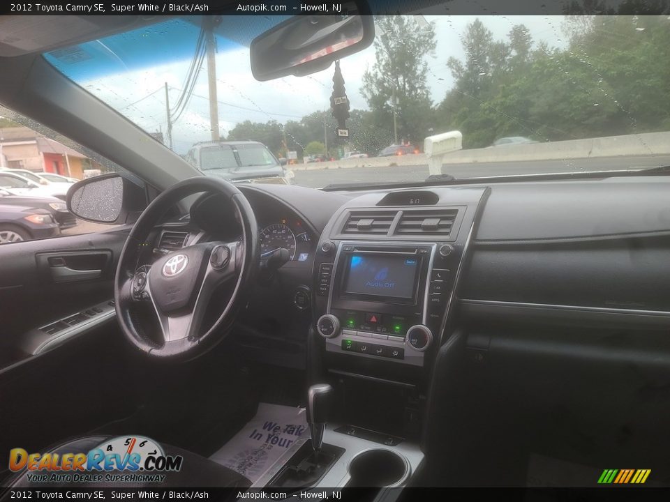 2012 Toyota Camry SE Super White / Black/Ash Photo #12