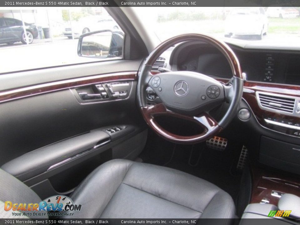 2011 Mercedes-Benz S 550 4Matic Sedan Black / Black Photo #12