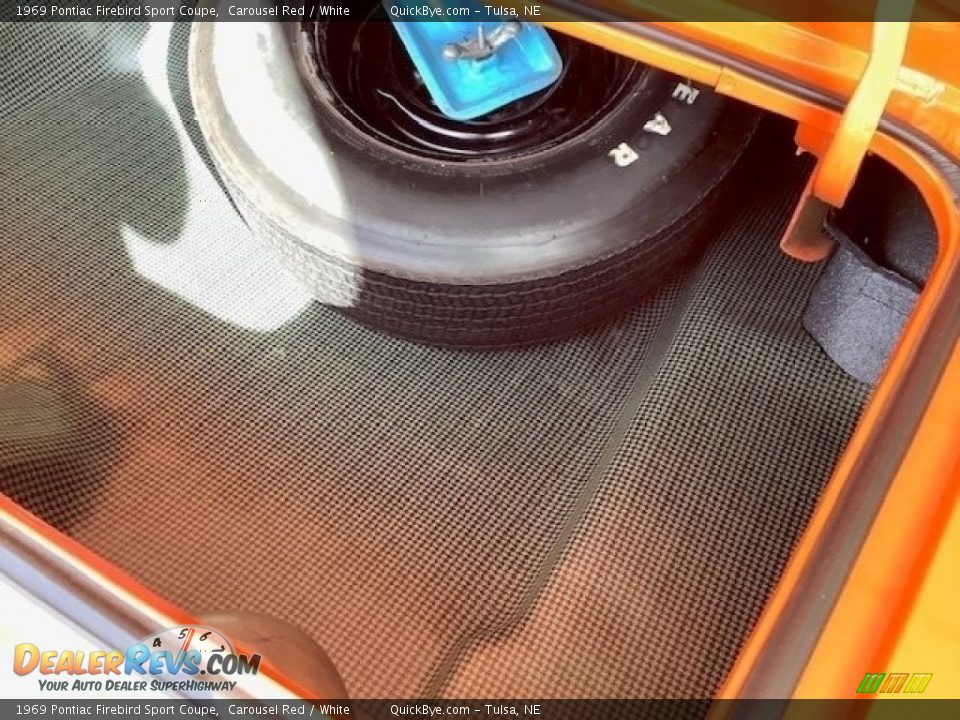 1969 Pontiac Firebird Sport Coupe Carousel Red / White Photo #18