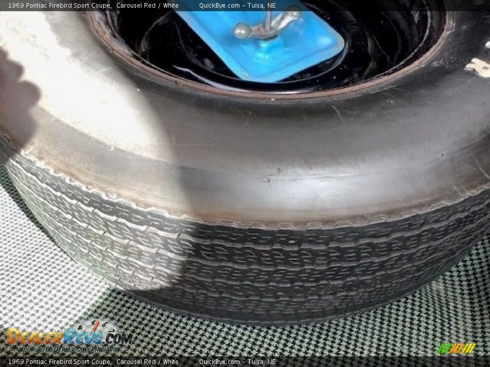 1969 Pontiac Firebird Sport Coupe Carousel Red / White Photo #19