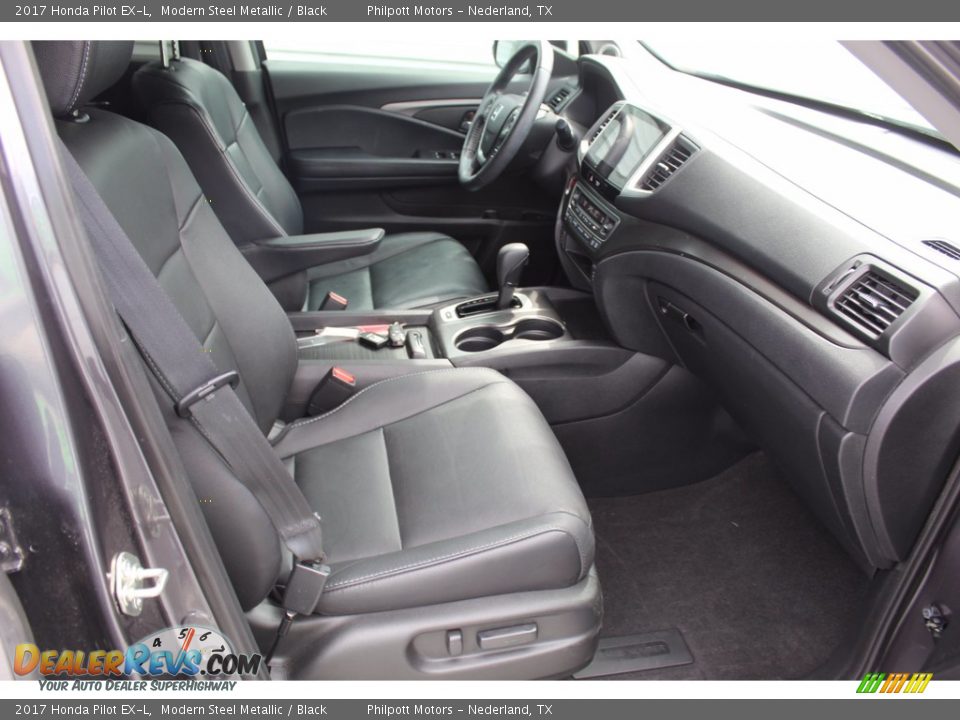 Front Seat of 2017 Honda Pilot EX-L Photo #31