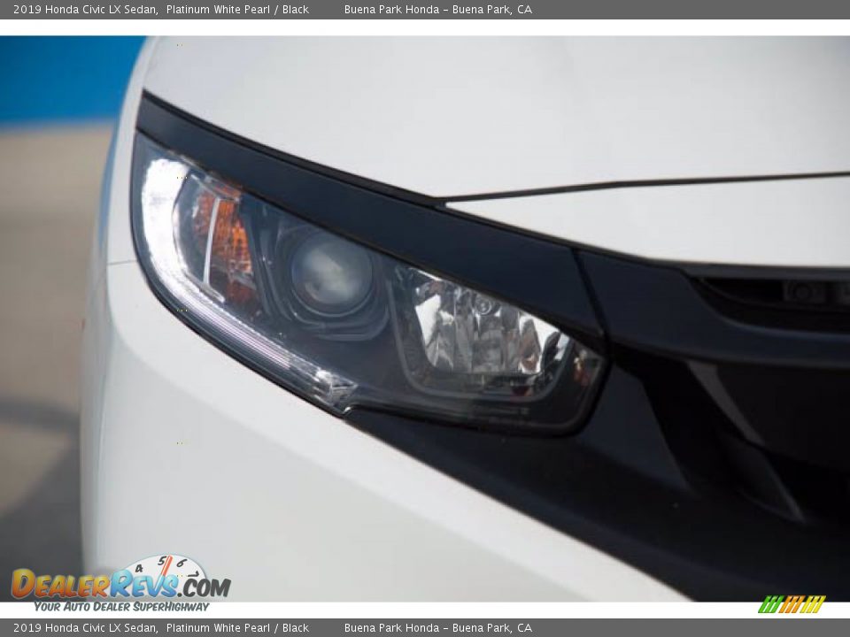 2019 Honda Civic LX Sedan Platinum White Pearl / Black Photo #8