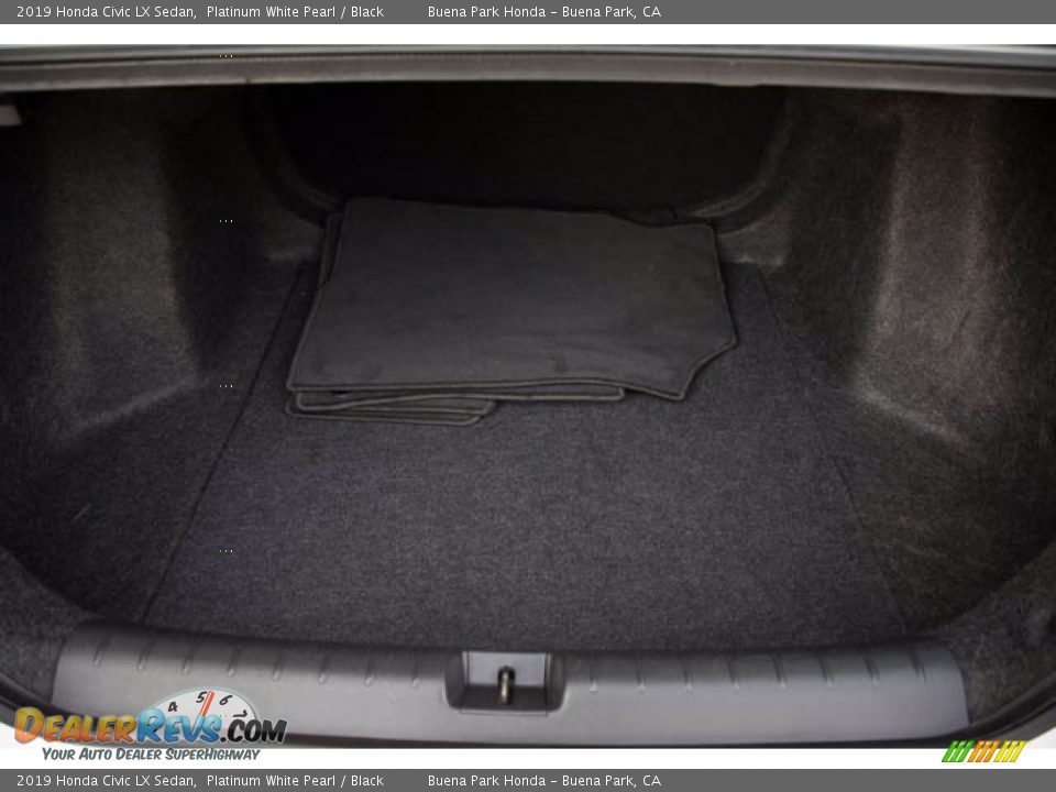 2019 Honda Civic LX Sedan Platinum White Pearl / Black Photo #20