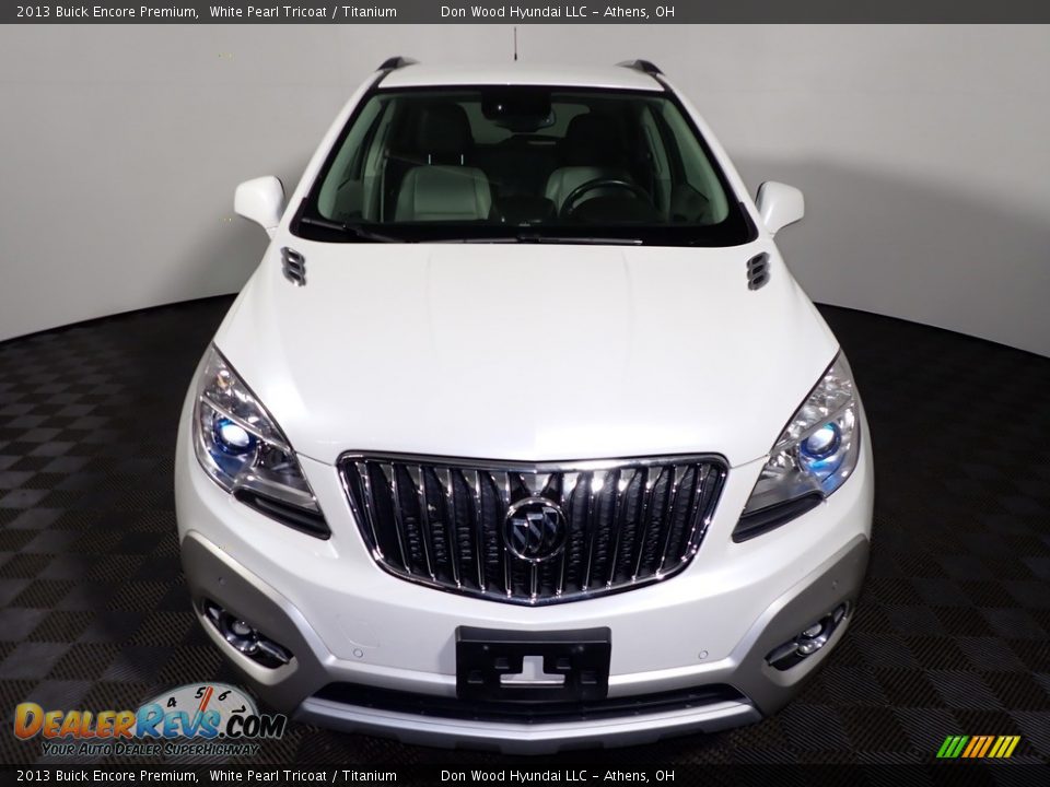2013 Buick Encore Premium White Pearl Tricoat / Titanium Photo #4
