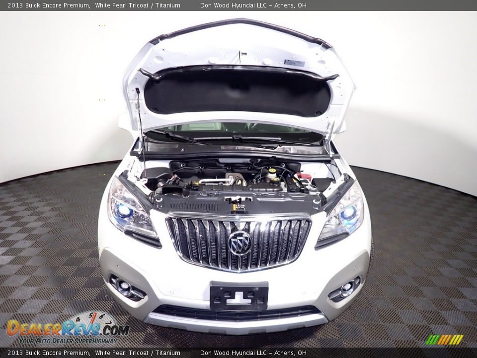2013 Buick Encore Premium White Pearl Tricoat / Titanium Photo #5