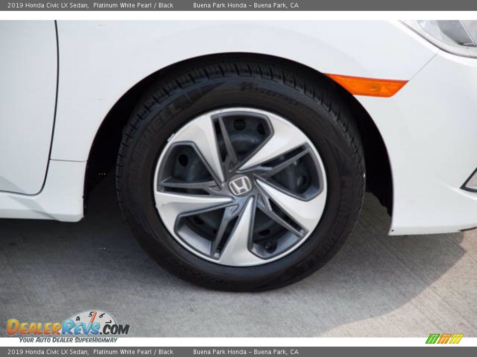 2019 Honda Civic LX Sedan Platinum White Pearl / Black Photo #35