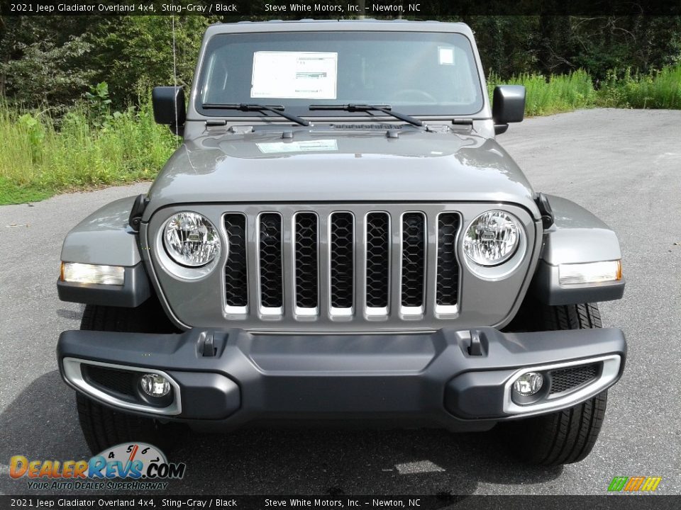 2021 Jeep Gladiator Overland 4x4 Sting-Gray / Black Photo #3