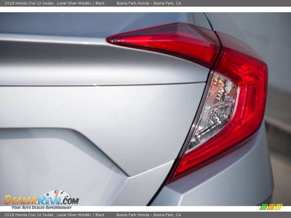 2018 Honda Civic LX Sedan Lunar Silver Metallic / Black Photo #13