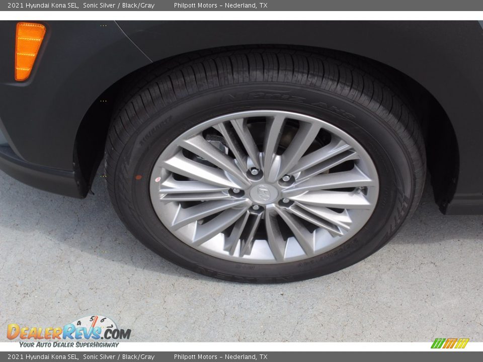2021 Hyundai Kona SEL Sonic Silver / Black/Gray Photo #5