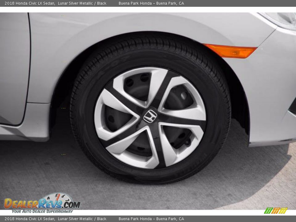 2018 Honda Civic LX Sedan Lunar Silver Metallic / Black Photo #36