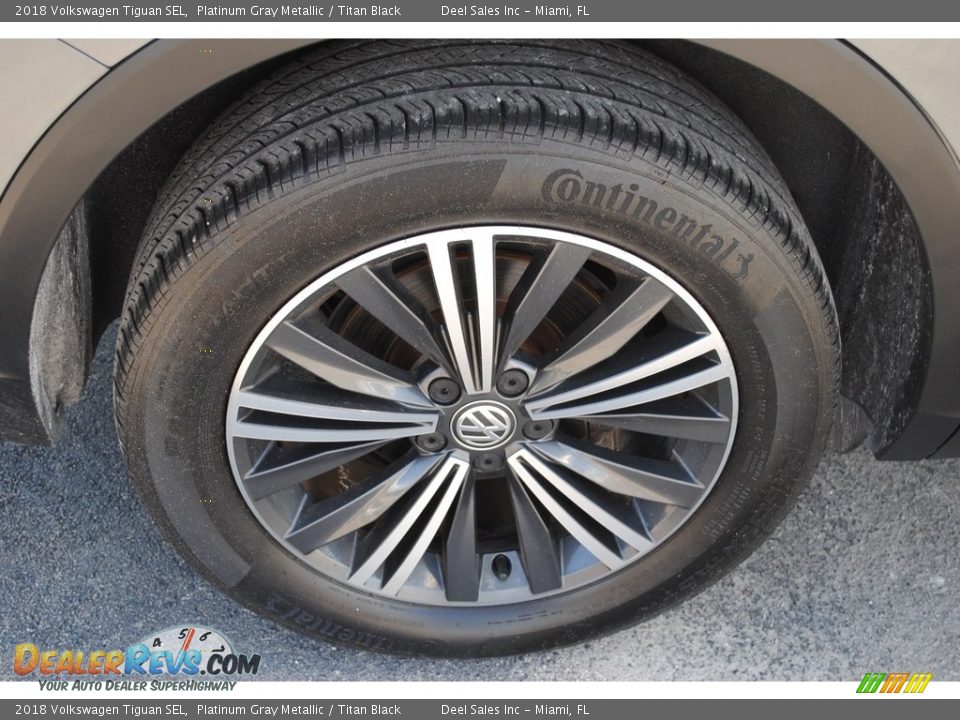 2018 Volkswagen Tiguan SEL Platinum Gray Metallic / Titan Black Photo #10