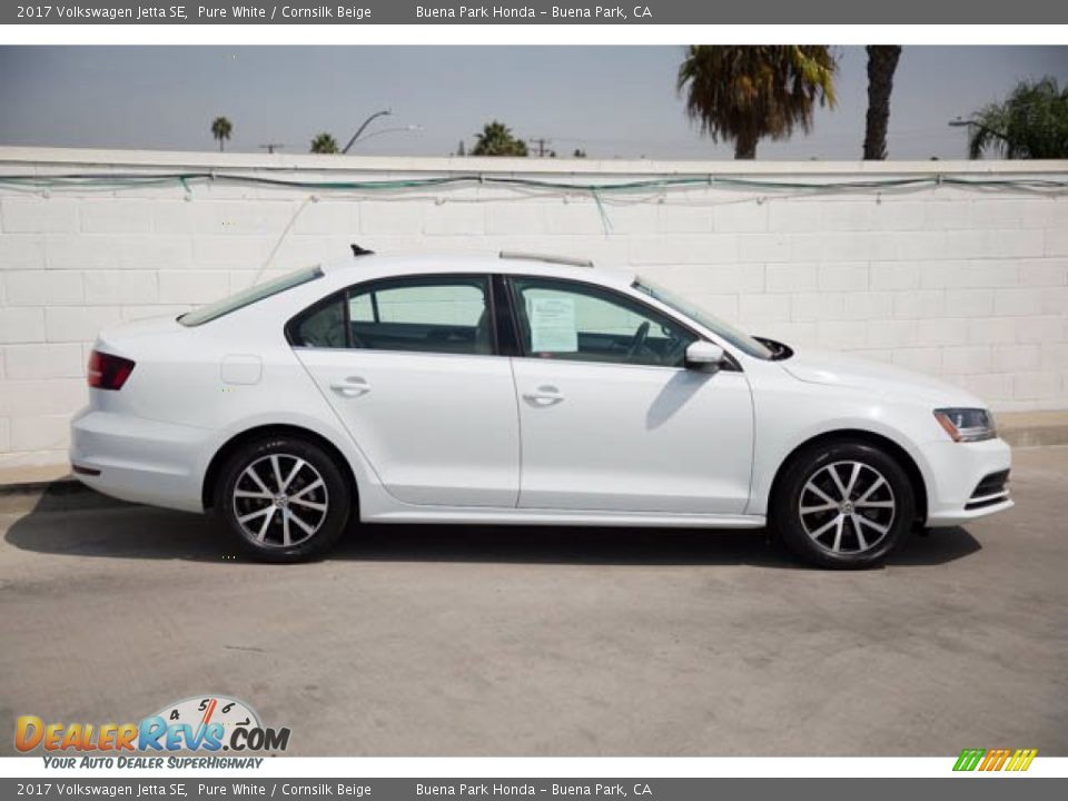 2017 Volkswagen Jetta SE Pure White / Cornsilk Beige Photo #14