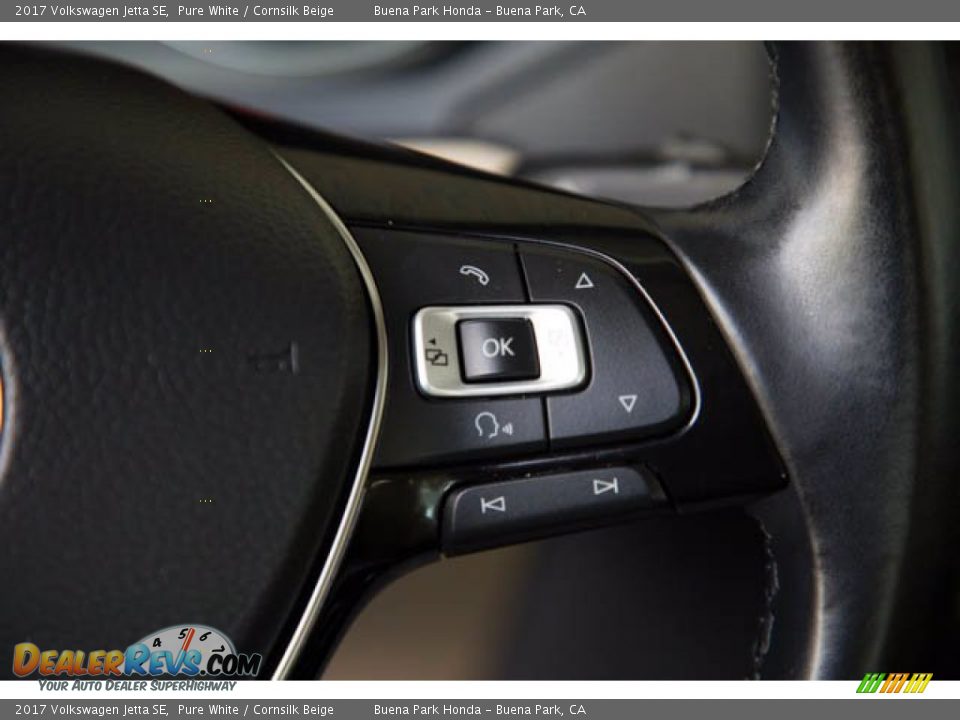 2017 Volkswagen Jetta SE Pure White / Cornsilk Beige Photo #17