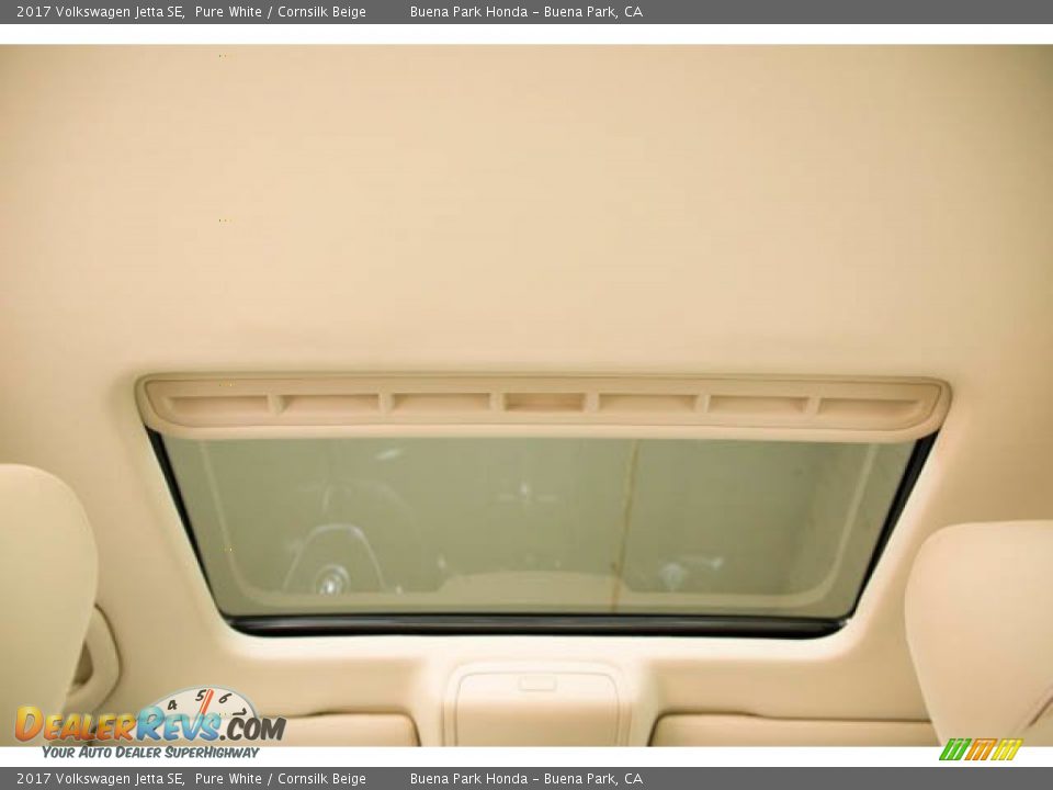 2017 Volkswagen Jetta SE Pure White / Cornsilk Beige Photo #20