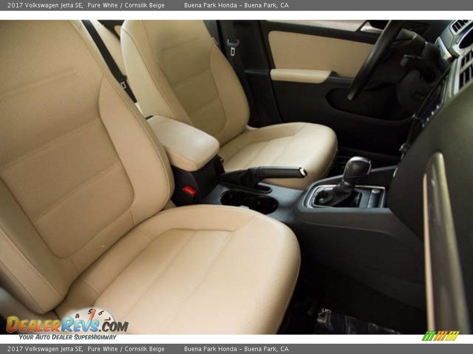 2017 Volkswagen Jetta SE Pure White / Cornsilk Beige Photo #26