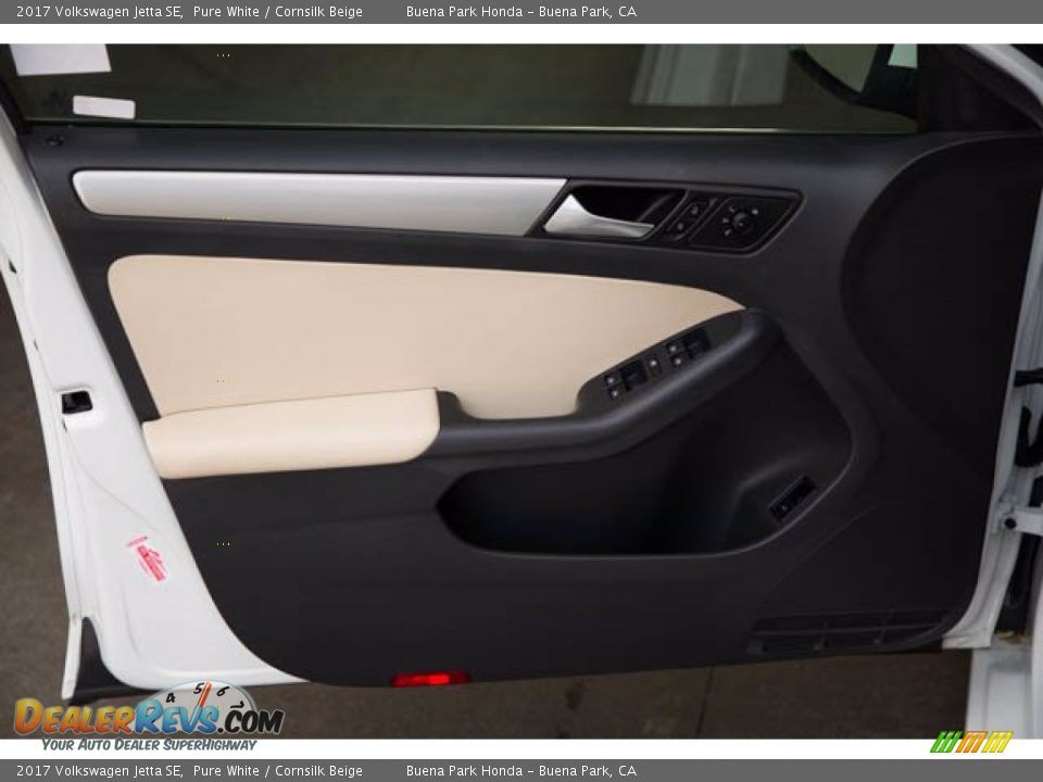2017 Volkswagen Jetta SE Pure White / Cornsilk Beige Photo #30