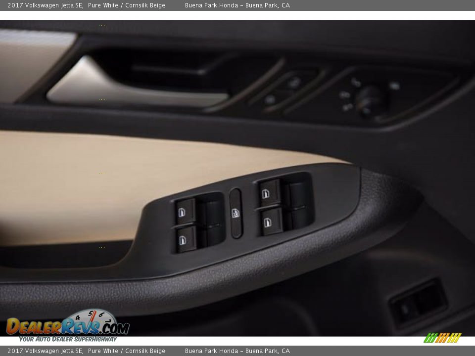 2017 Volkswagen Jetta SE Pure White / Cornsilk Beige Photo #31