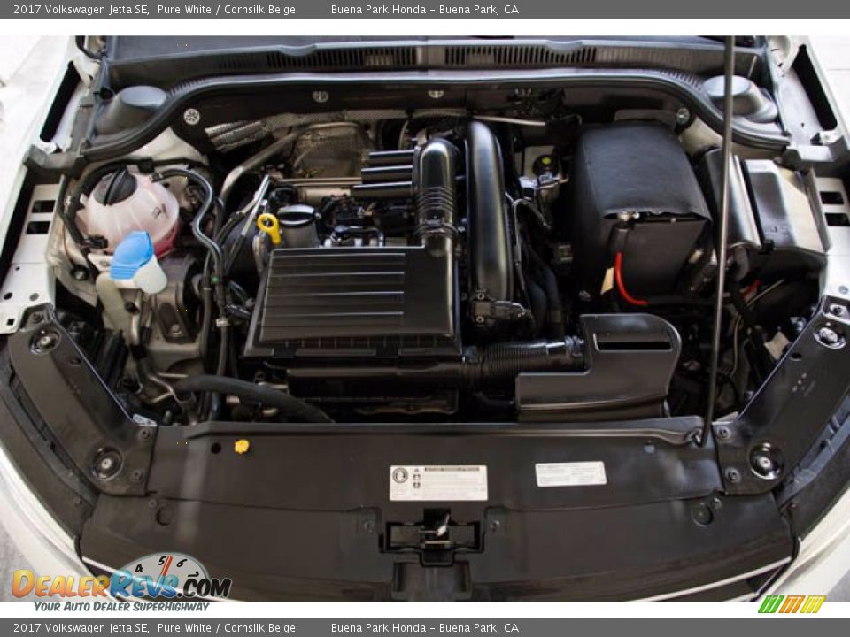 2017 Volkswagen Jetta SE Pure White / Cornsilk Beige Photo #35
