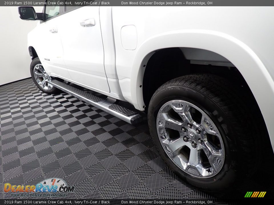 2019 Ram 1500 Laramie Crew Cab 4x4 Ivory Tri–Coat / Black Photo #13