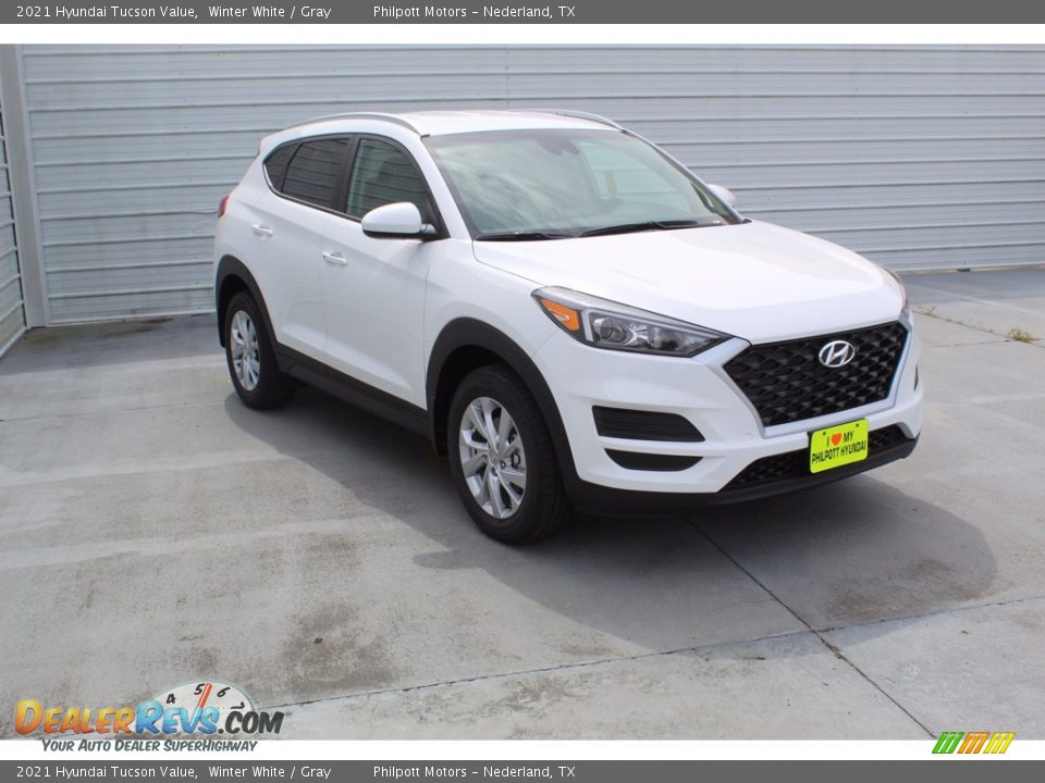2021 Hyundai Tucson Value Winter White / Gray Photo #2