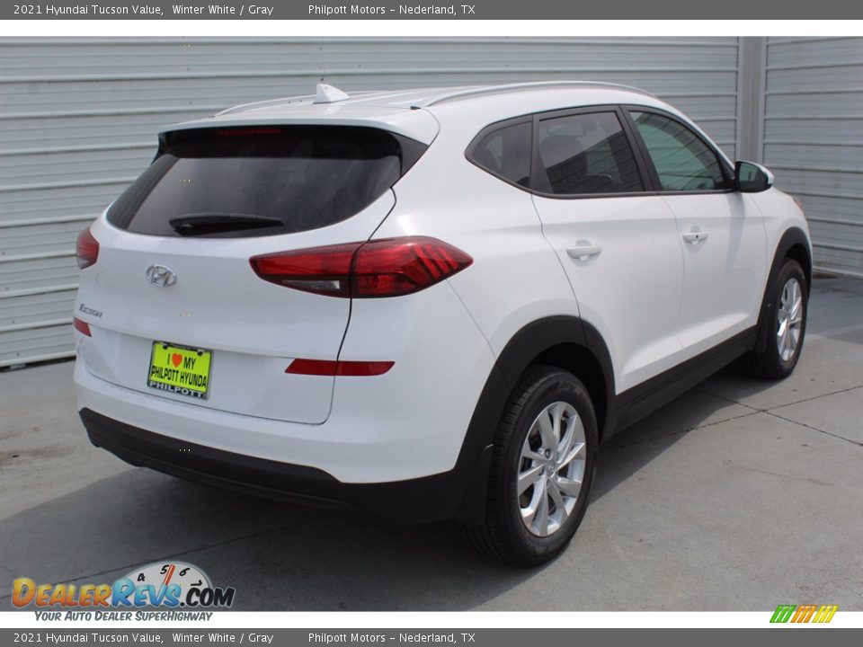 2021 Hyundai Tucson Value Winter White / Gray Photo #8