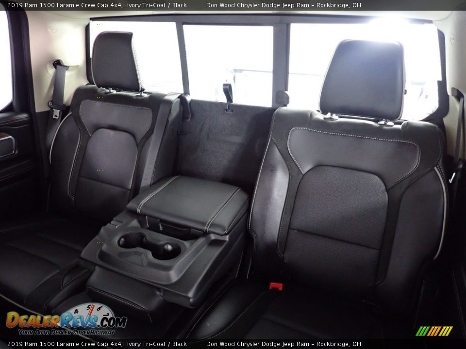 2019 Ram 1500 Laramie Crew Cab 4x4 Ivory Tri–Coat / Black Photo #25