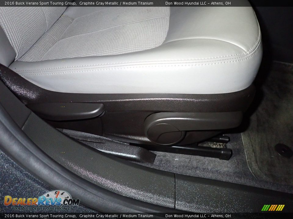 Front Seat of 2016 Buick Verano Sport Touring Group Photo #25