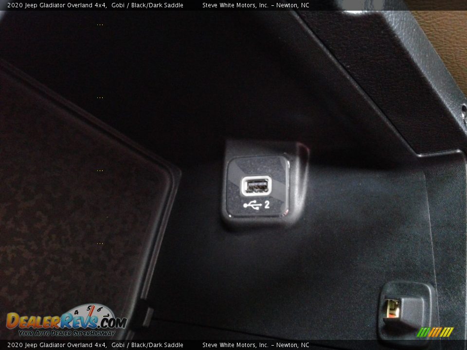 2020 Jeep Gladiator Overland 4x4 Gobi / Black/Dark Saddle Photo #30