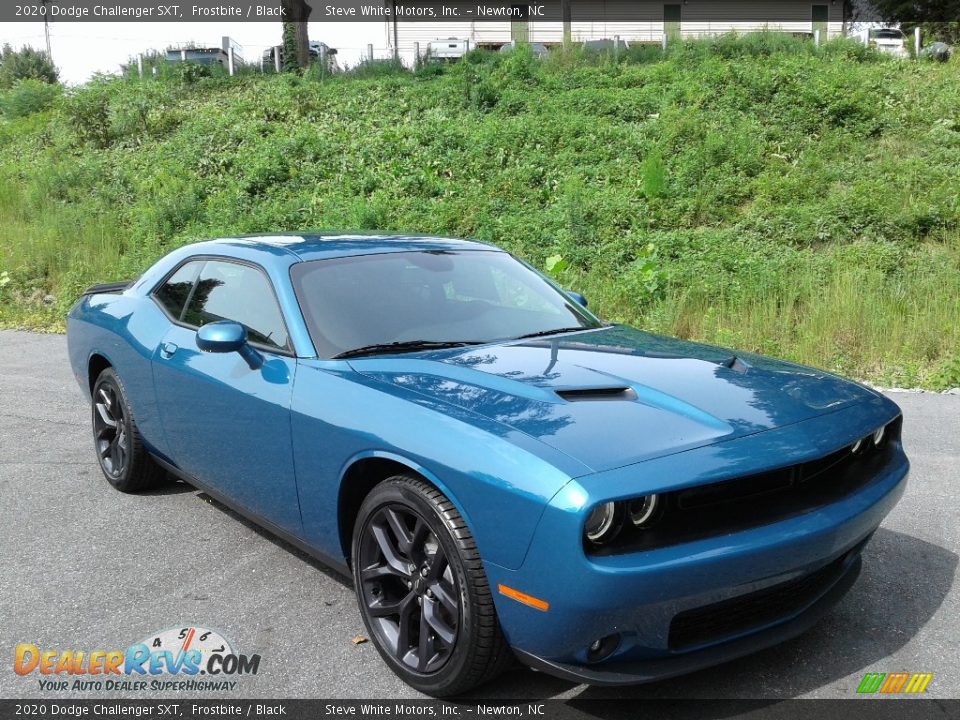 Frostbite 2020 Dodge Challenger SXT Photo #4