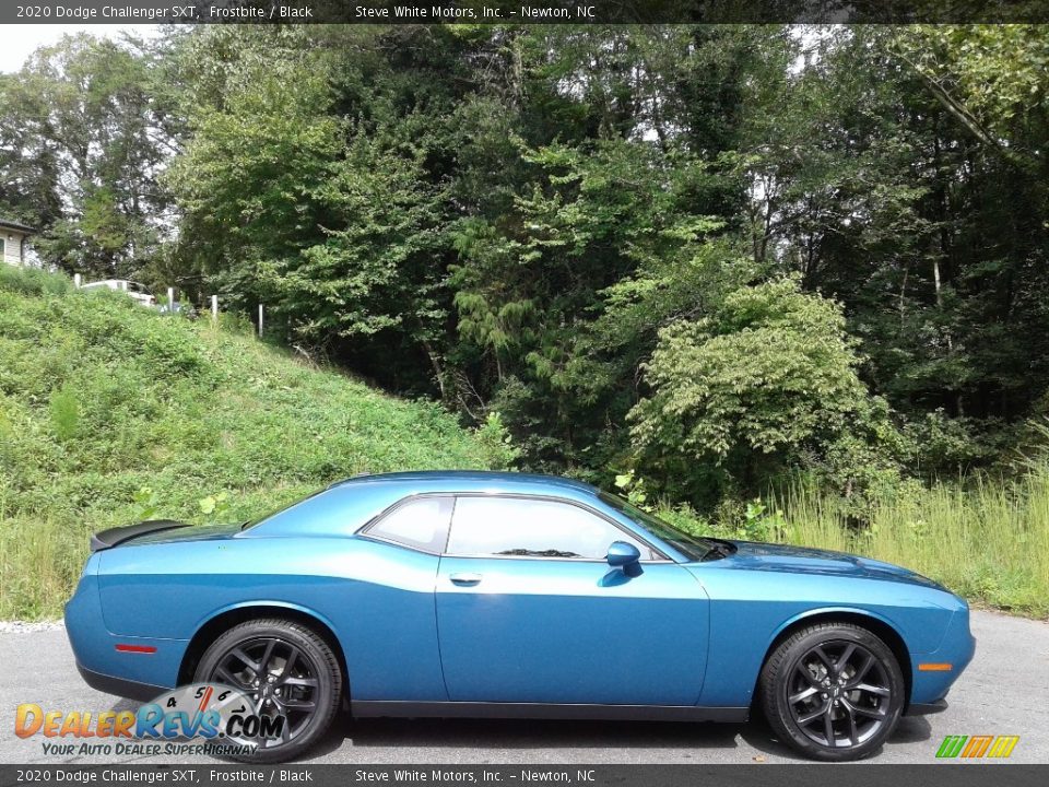 Frostbite 2020 Dodge Challenger SXT Photo #5