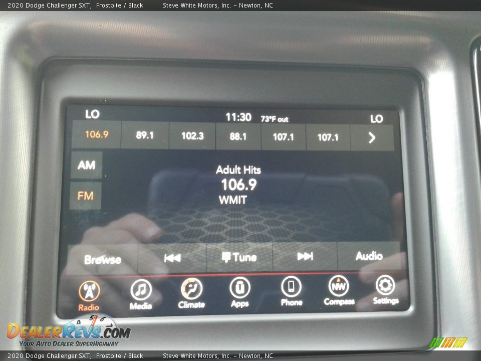 2020 Dodge Challenger SXT Frostbite / Black Photo #20