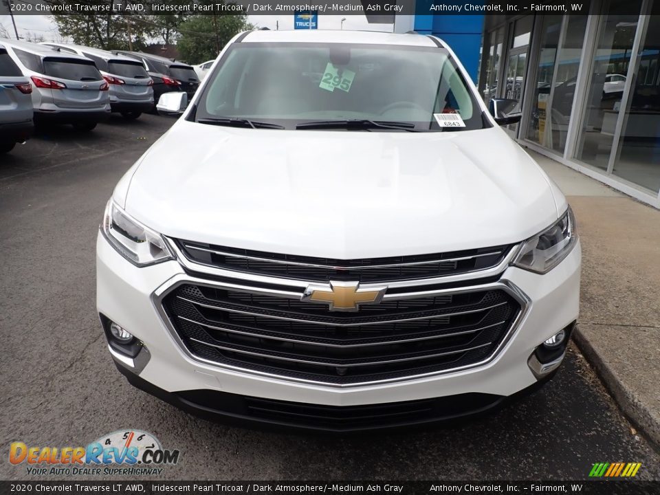 2020 Chevrolet Traverse LT AWD Iridescent Pearl Tricoat / Dark Atmosphere/­Medium Ash Gray Photo #8