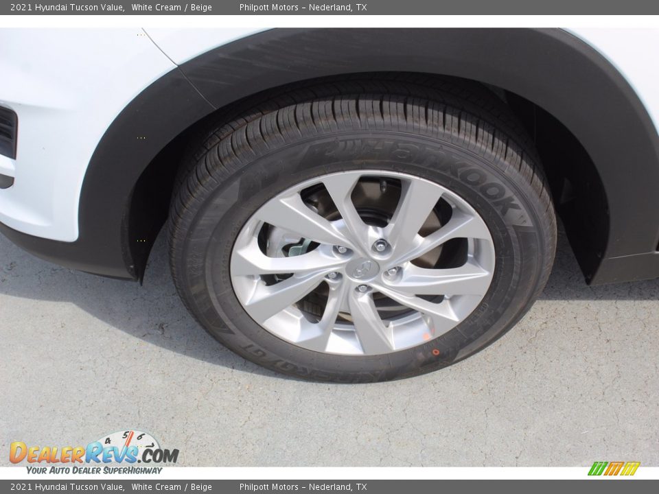 2021 Hyundai Tucson Value White Cream / Beige Photo #5