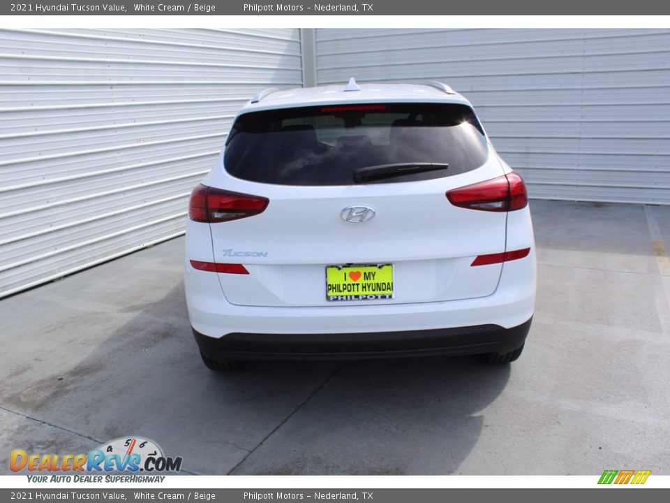 2021 Hyundai Tucson Value White Cream / Beige Photo #7