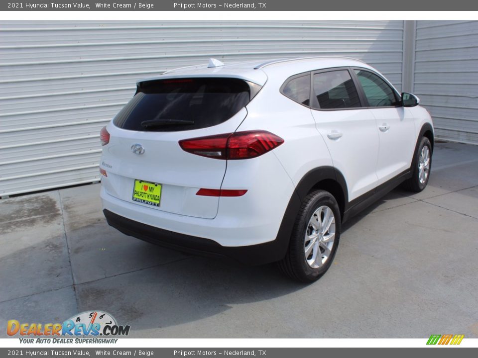 2021 Hyundai Tucson Value White Cream / Beige Photo #8