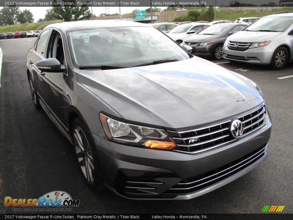 2017 Volkswagen Passat R-Line Sedan Platinum Gray Metallic / Titan Black Photo #7