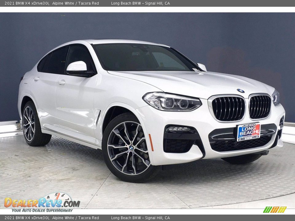 Front 3/4 View of 2021 BMW X4 xDrive30i Photo #19