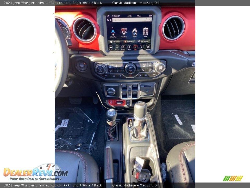 Controls of 2021 Jeep Wrangler Unlimited Rubicon 4x4 Photo #6