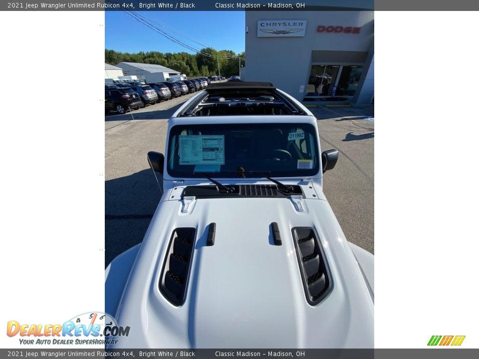 2021 Jeep Wrangler Unlimited Rubicon 4x4 Bright White / Black Photo #8