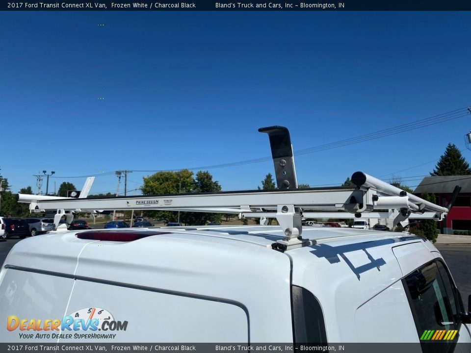 2017 Ford Transit Connect XL Van Frozen White / Charcoal Black Photo #31