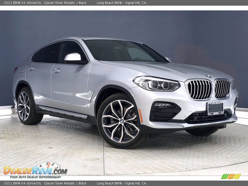 Front 3/4 View of 2021 BMW X4 xDrive30i Photo #19
