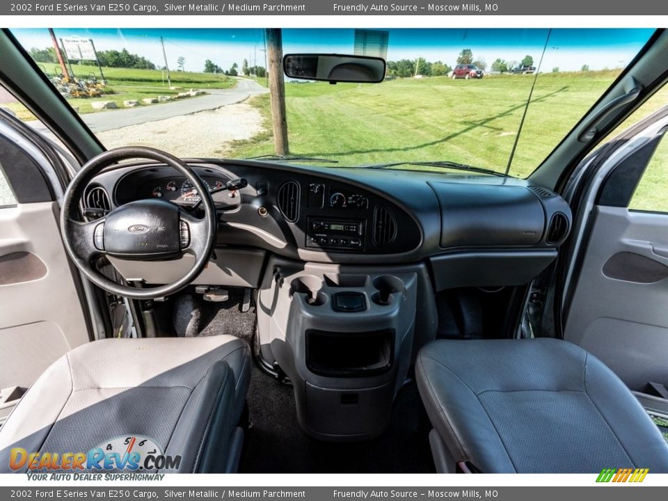 2002 Ford E Series Van E250 Cargo Silver Metallic / Medium Parchment Photo #32