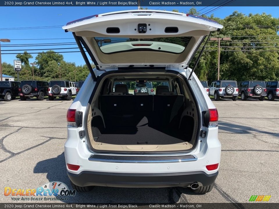 2020 Jeep Grand Cherokee Limited 4x4 Bright White / Light Frost Beige/Black Photo #11