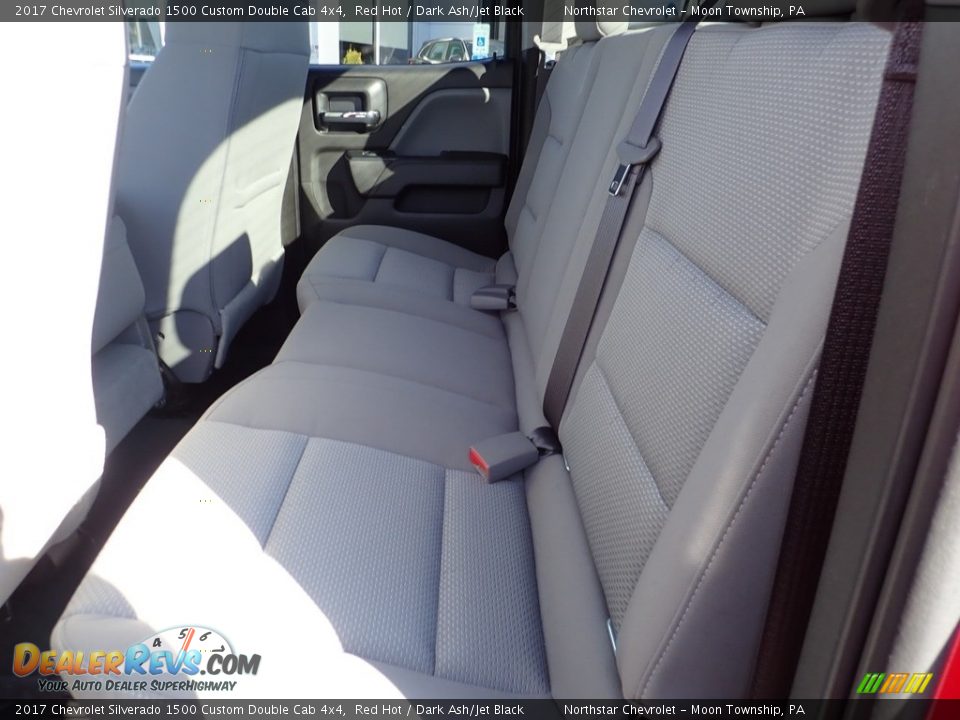 2017 Chevrolet Silverado 1500 Custom Double Cab 4x4 Red Hot / Dark Ash/Jet Black Photo #22