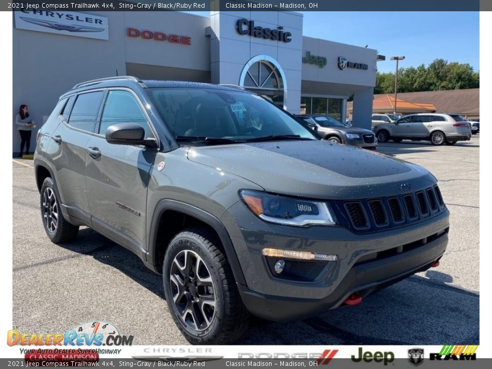 2021 Jeep Compass Trailhawk 4x4 Sting-Gray / Black/Ruby Red Photo #1